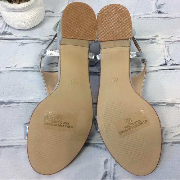 NWOB Nature Breeze Silver Sandals, Size 7.5 - Picture 5 of 7